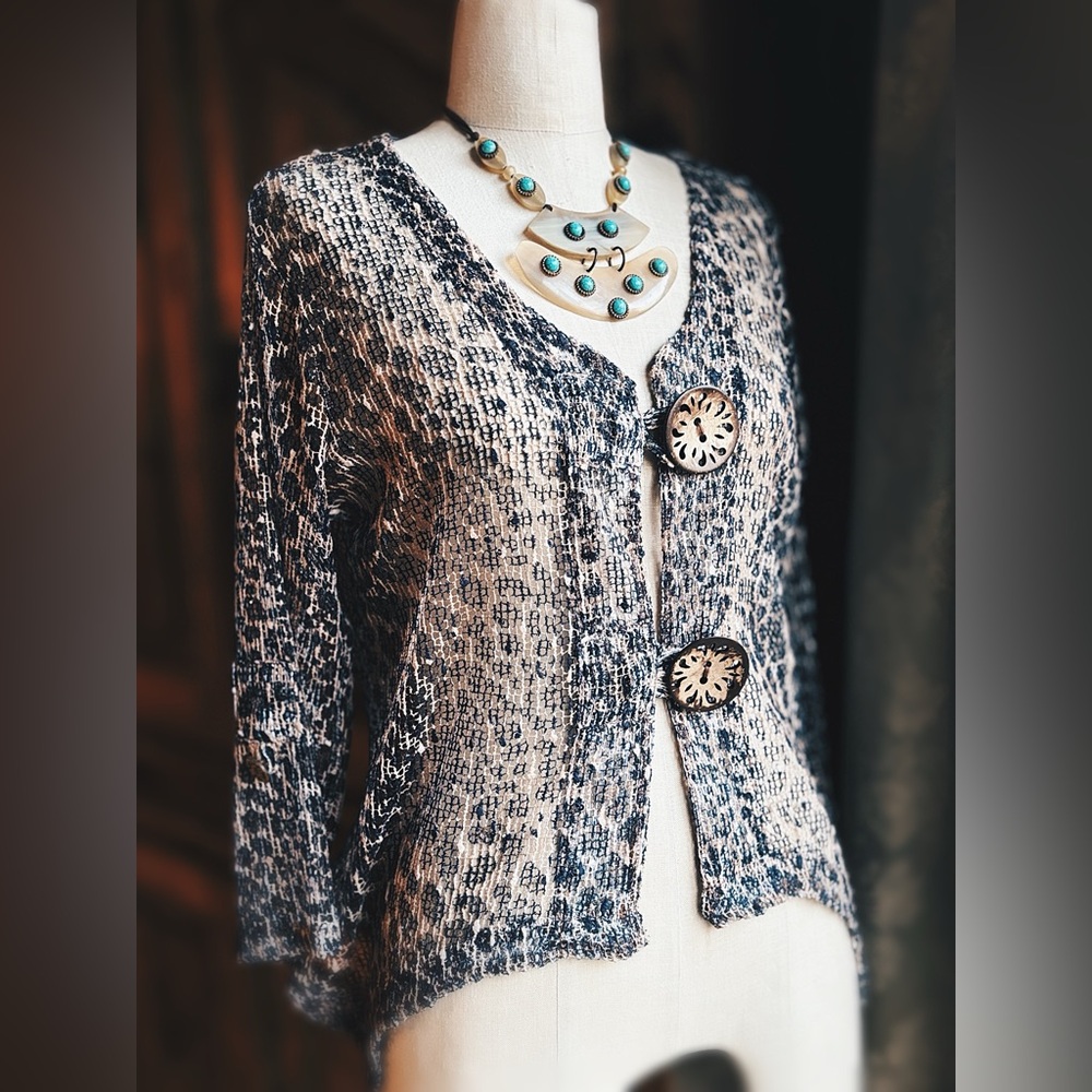 OOAK Upcycled 70s Vintage Statement Necklace - Faux Turquoise & Rustic Metal - Picture 10 of 10